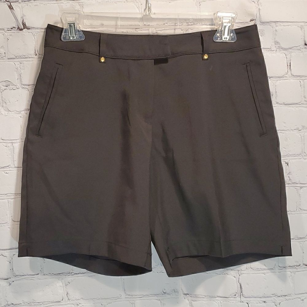 Lady Hagen black golf shorts